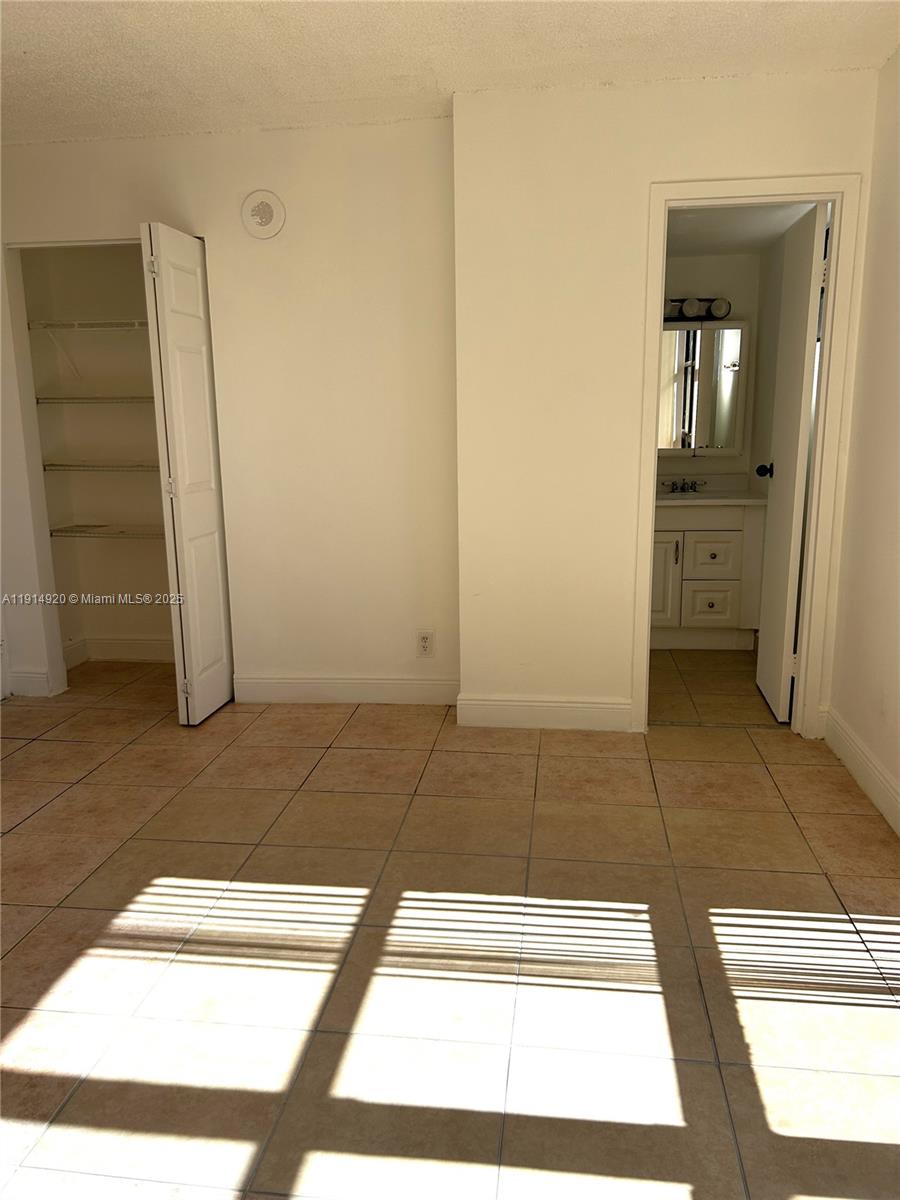 Photo of 16919 Bay Rd  #511, Sunny Isles Beach, Florida, 33160 - 