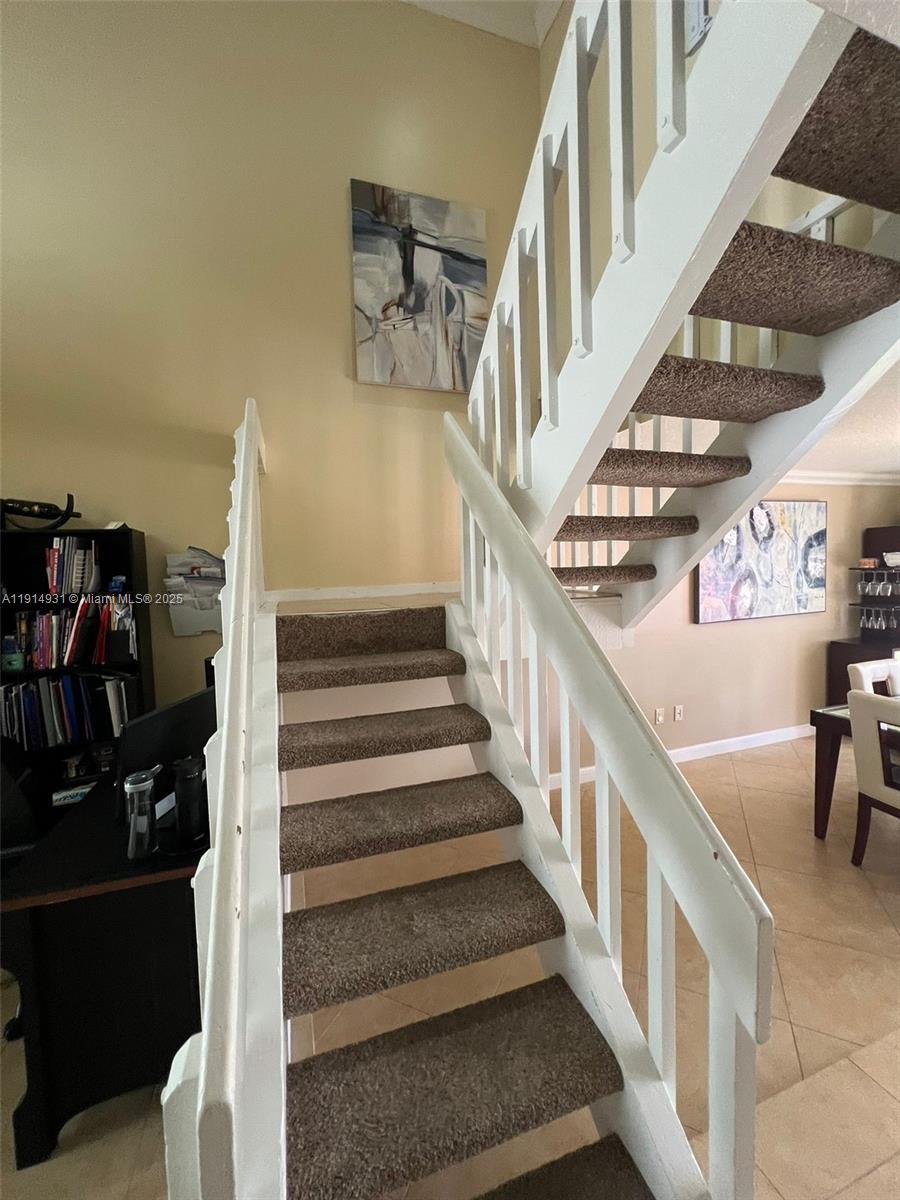 9894 3 / 3 1854 sq. ft. $ 2026-04-23 0 Photo