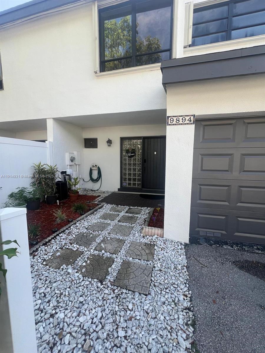 9894 3 / 3 1854 sq. ft. $ 2026-04-23 0 Photo