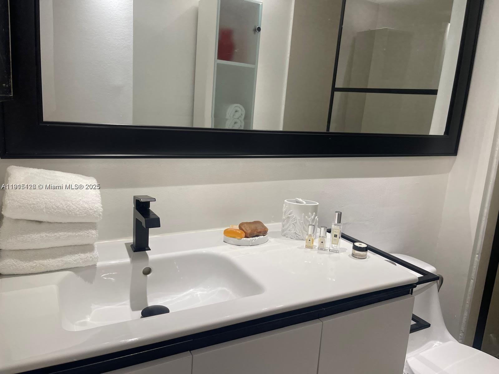 Photo of 20301 Country Club Dr  #1226, Aventura, Florida, 33180 - 