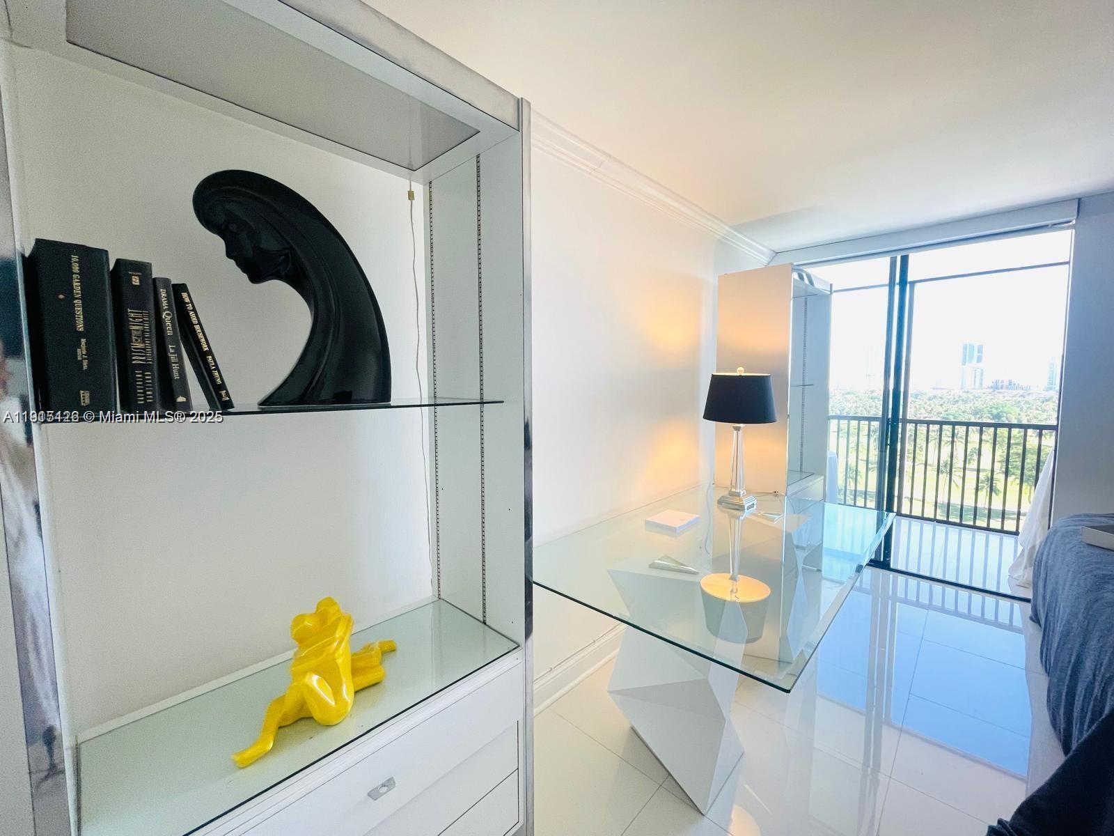 Photo of 20301 Country Club Dr  #1226, Aventura, Florida, 33180 - 