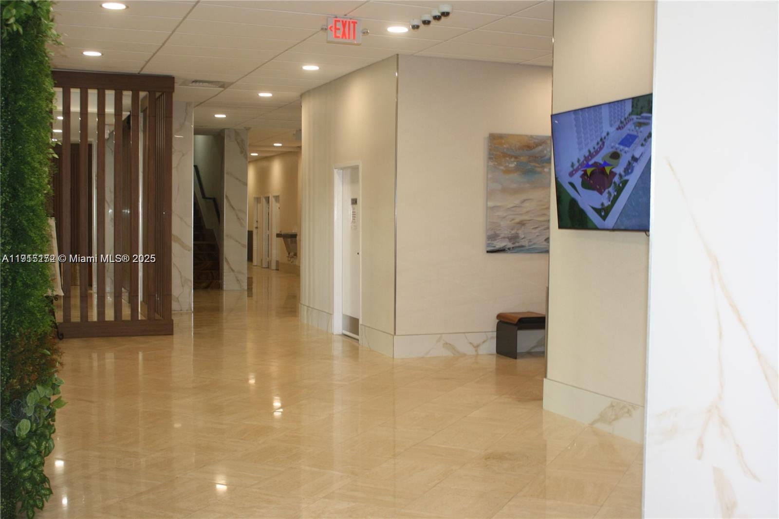 1809 2 / 2 1087 кв.футов $ 2025-11-17 0 Фото