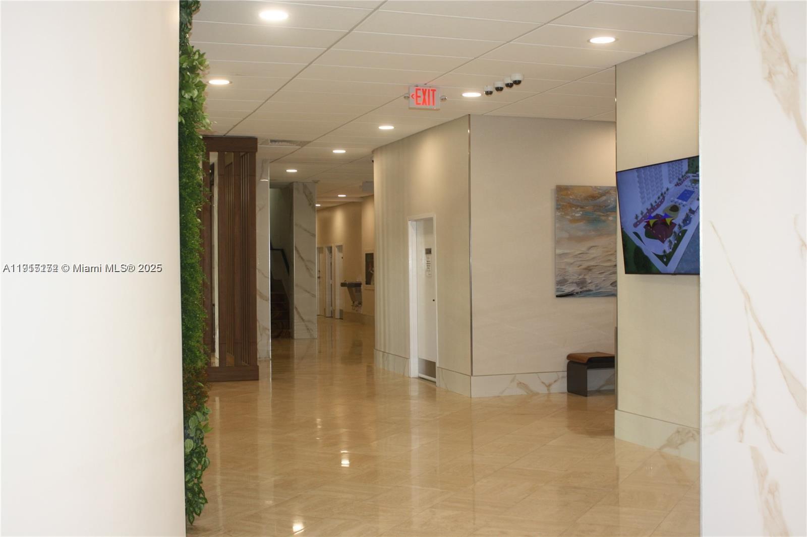 1809 2 / 2 1087 кв.футов $ 2025-11-17 0 Фото