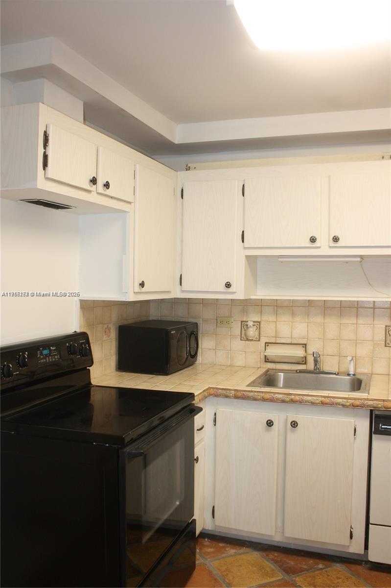 1809 2 / 2 1087 кв.футов $ 2025-11-17 0 Фото