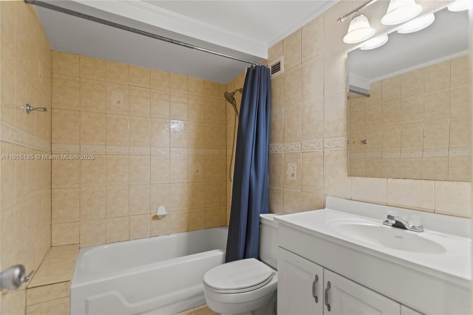 Photo of 1600 Ocean Drive #11H, Hollywood, Florida, 33019 -