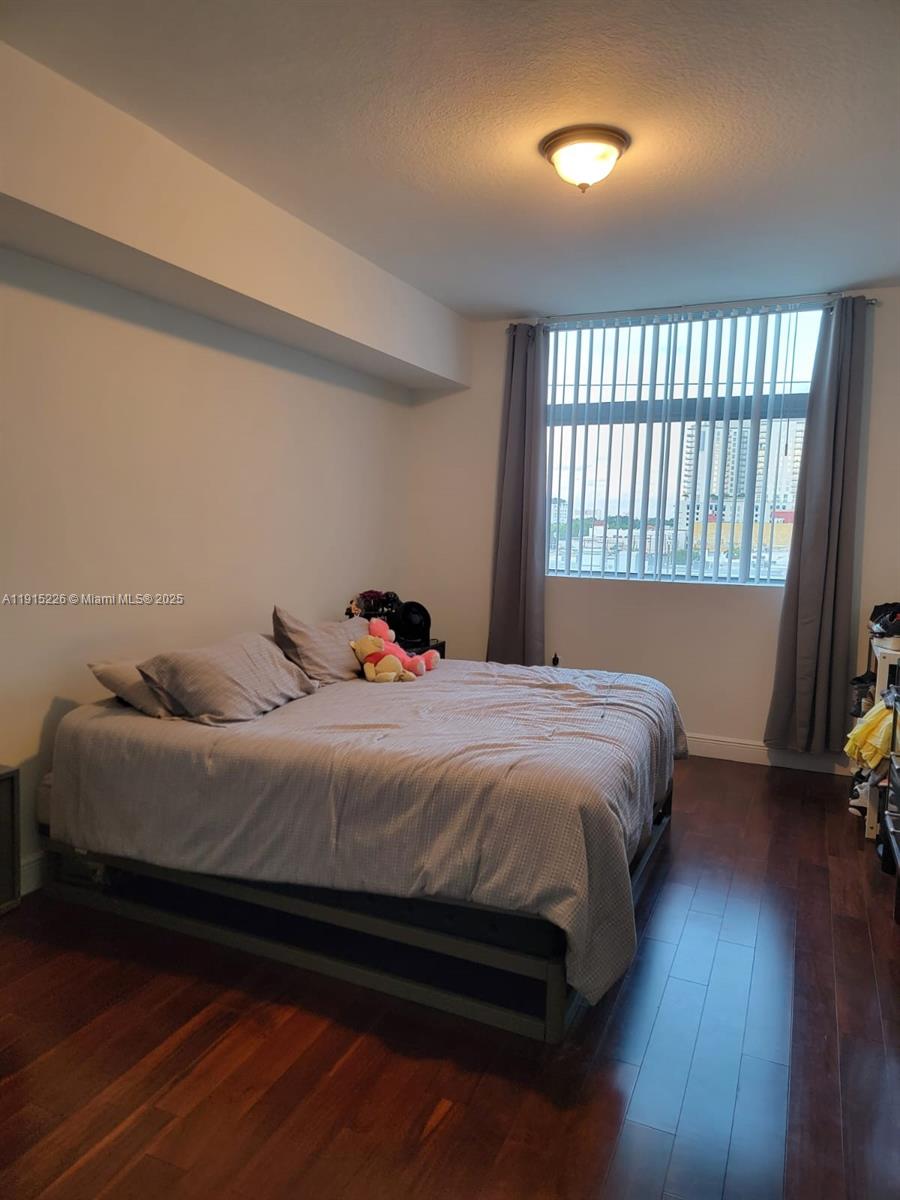 Photo of 140 Dixie Hwy  #423, Hollywood, Florida, 33020 - 