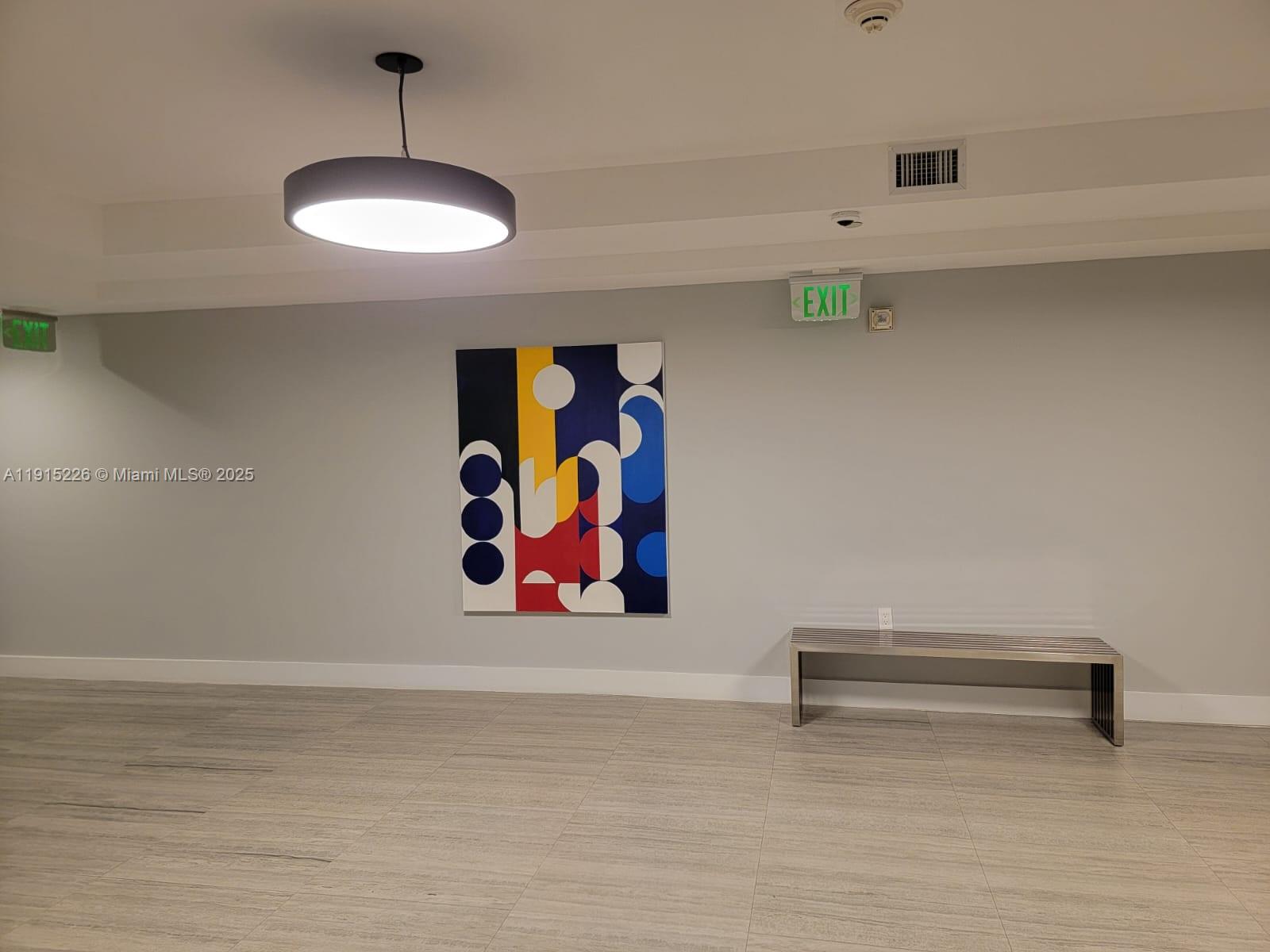 Photo of 140 Dixie Hwy  #423, Hollywood, Florida, 33020 - 