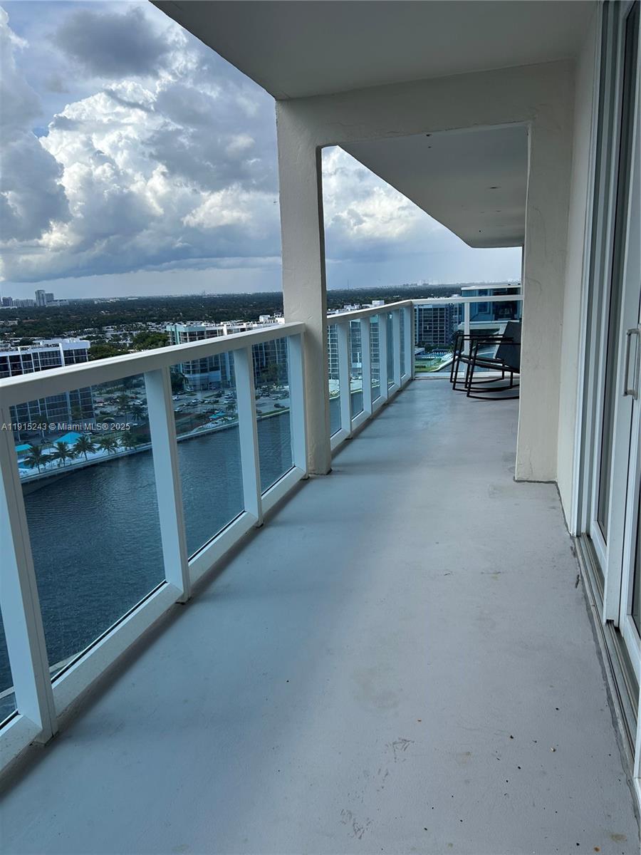 Photo of 3800 Ocean Dr  #1823, Hollywood, Florida, 33019 - 