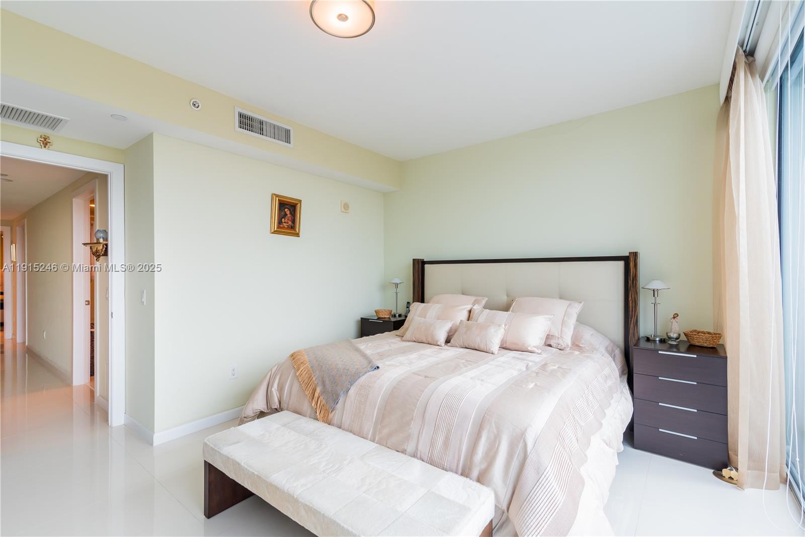 Photo of 2950 188th ST #504, Aventura, Florida, 33180 -