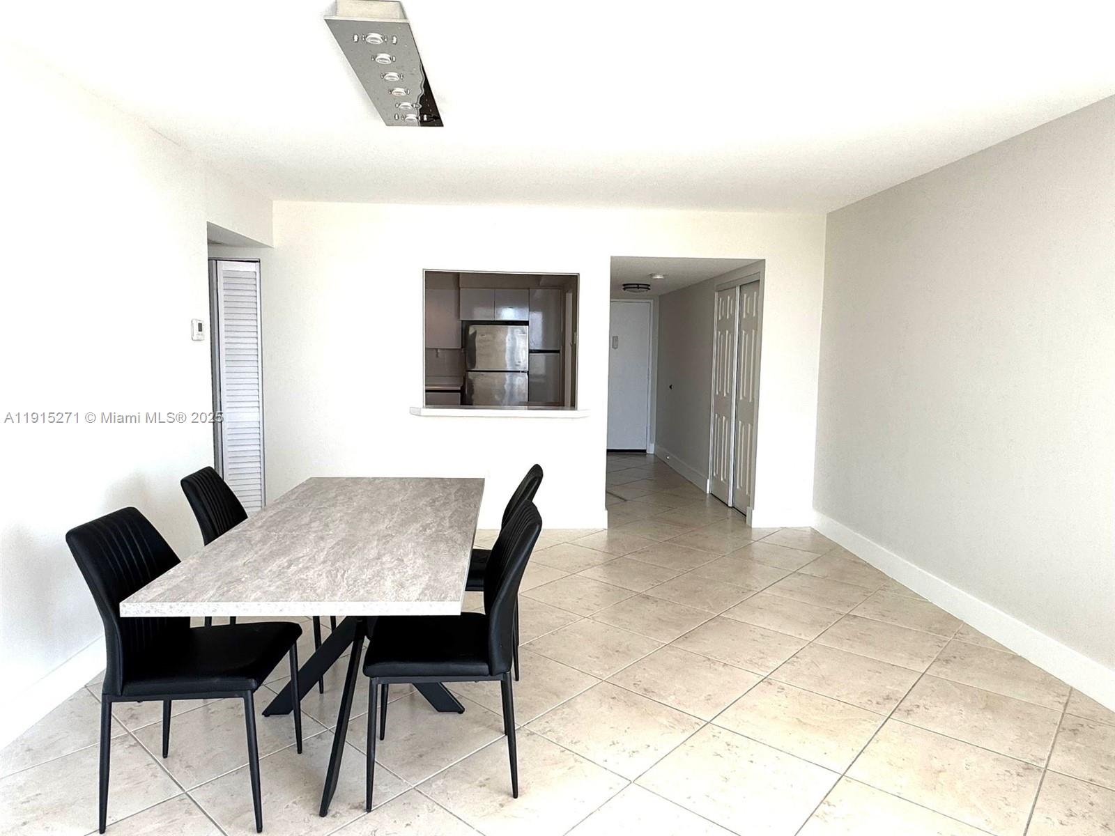 Photo of 3731 Country Club Dr  #928, Aventura, Florida, 33180 - 