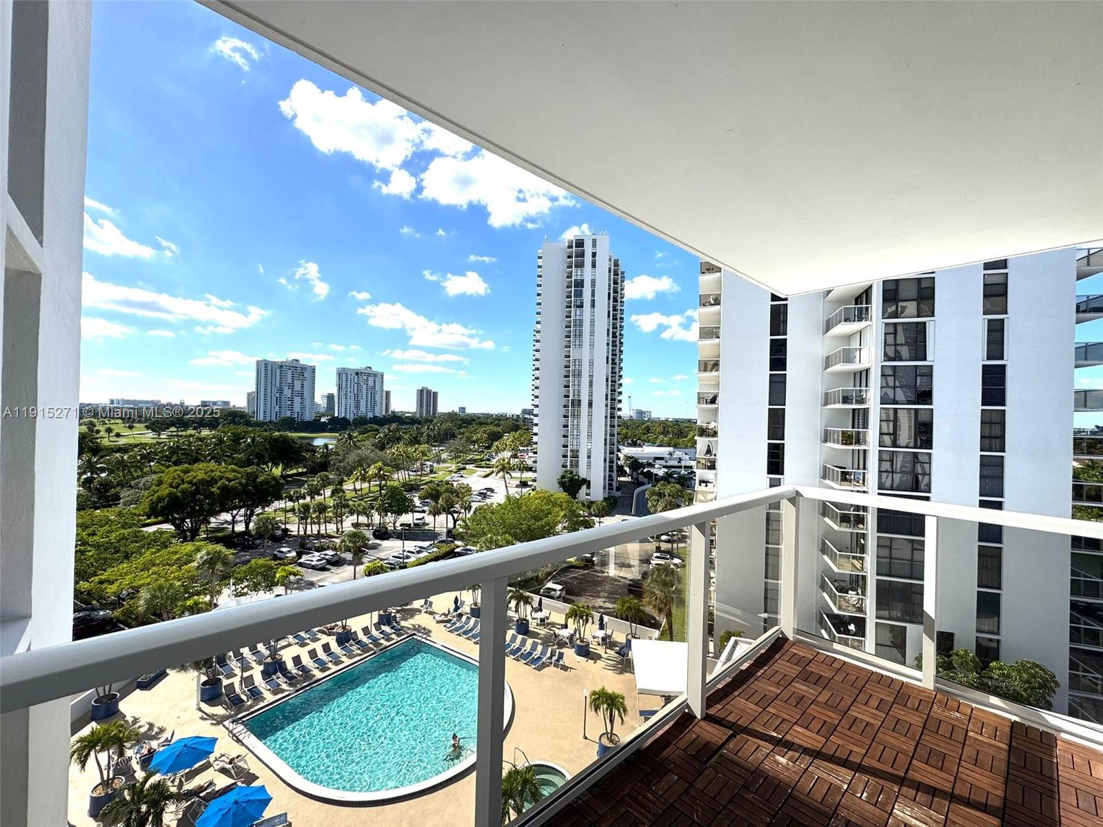 Photo of 3731 Country Club Dr  #928, Aventura, Florida, 33180 - 