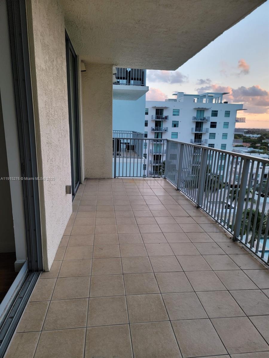 Photo of 140 Dixie Hwy  #908, Hollywood, Florida, 33020 - 