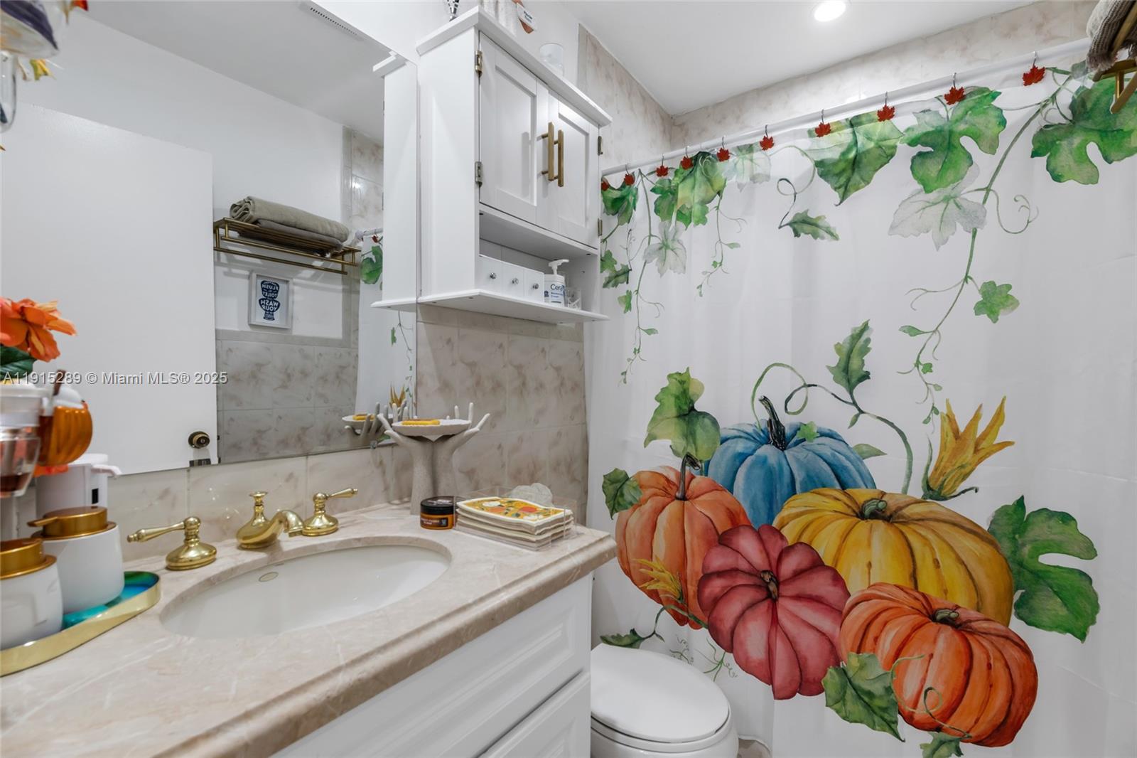   /  2720 sq. ft. $ 2025-11-17 0 Photo