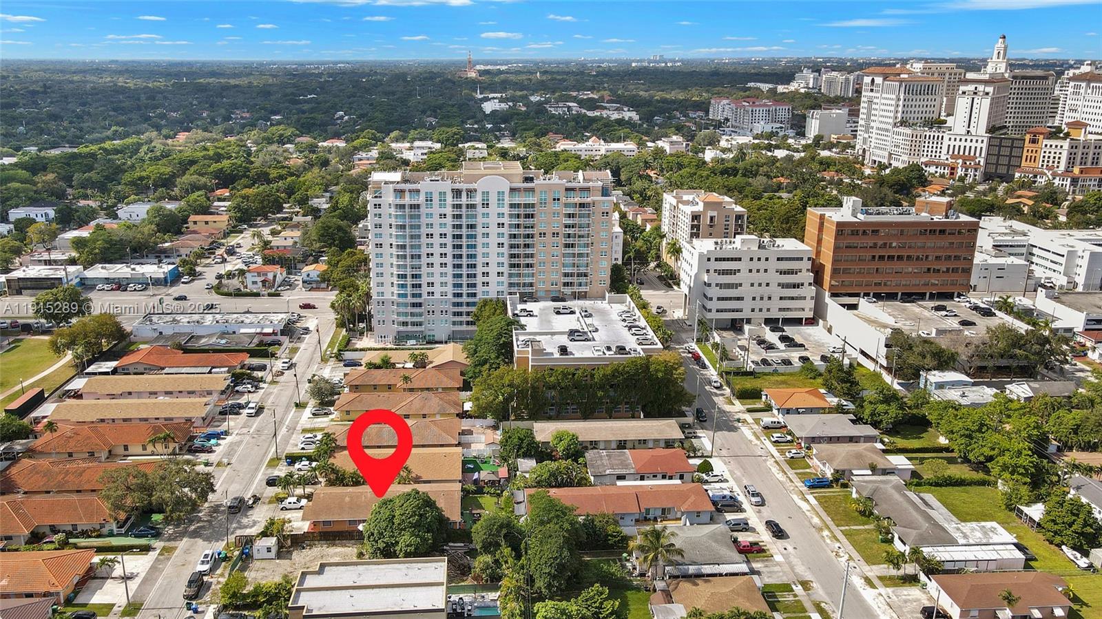   /  2720 sq. ft. $ 2025-11-17 0 Photo