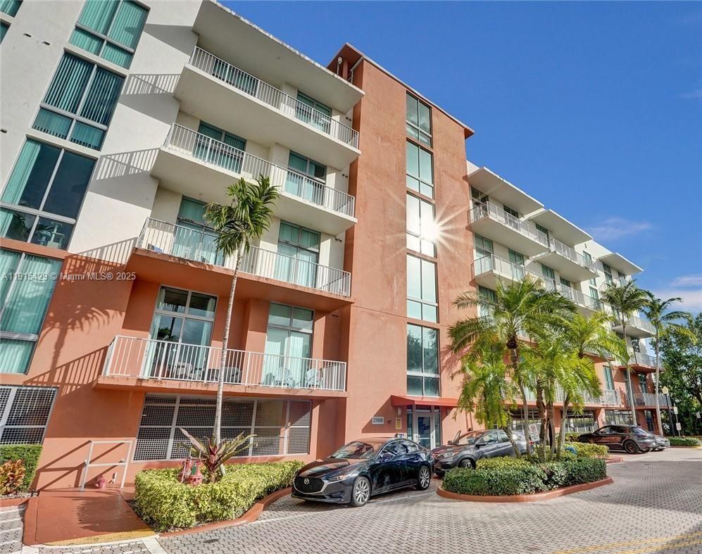 Photo of 2100 Van Buren St #417, Hollywood, Florida, 33020 -