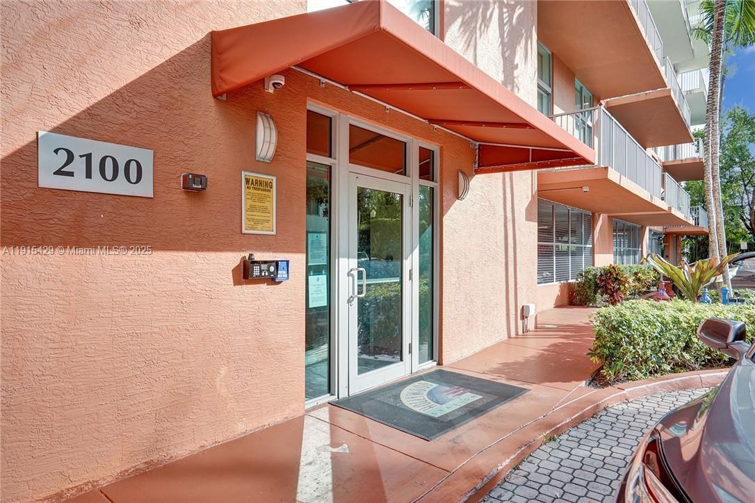 Photo of 2100 Van Buren St #417, Hollywood, Florida, 33020 -