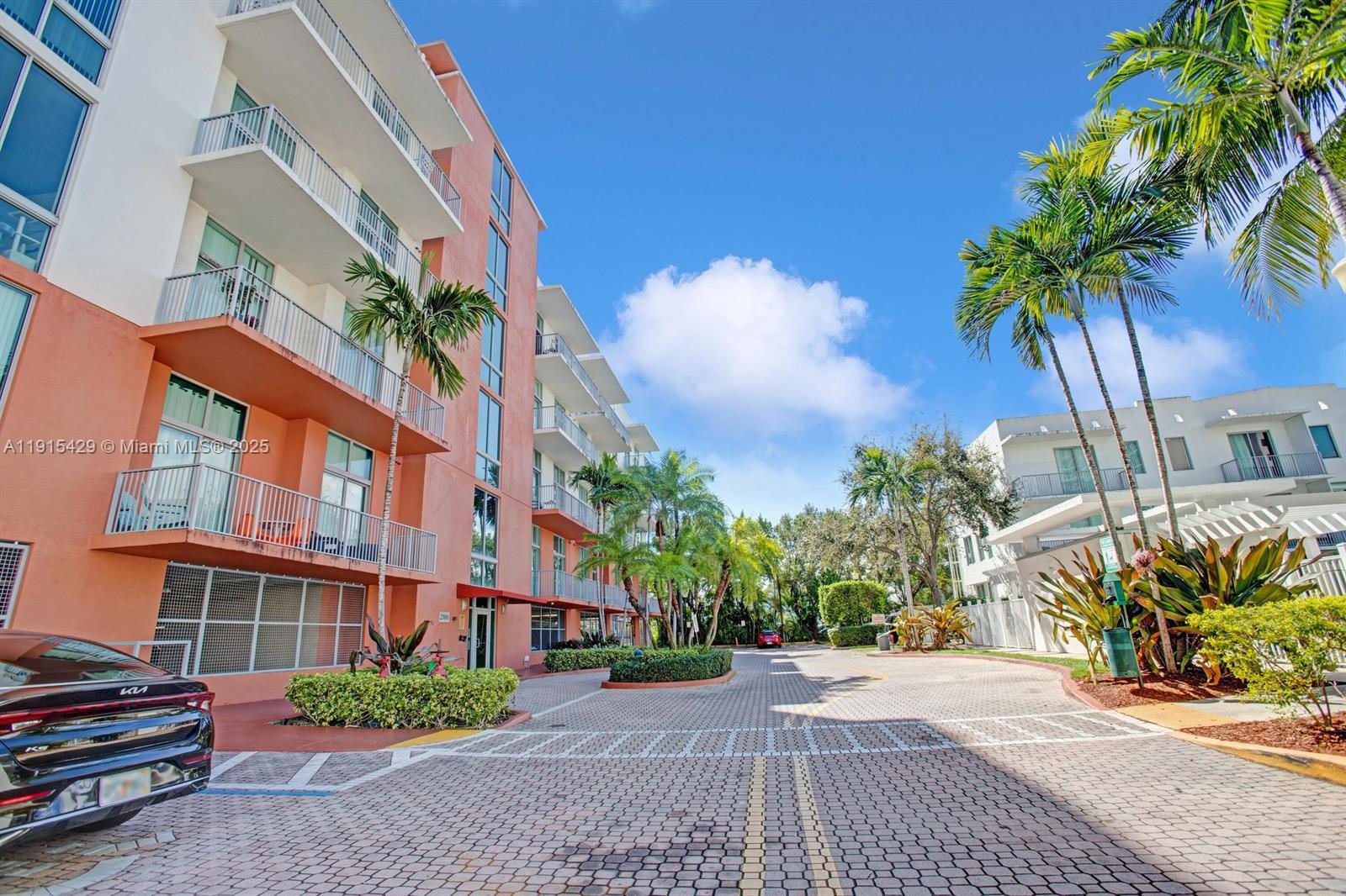 Photo of 2100 Van Buren St #417, Hollywood, Florida, 33020 -