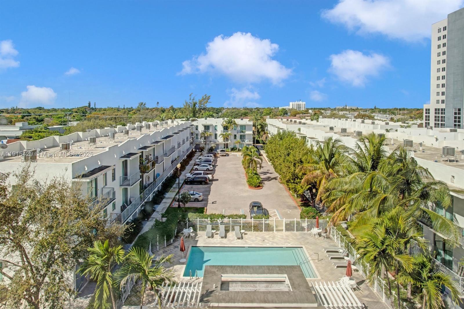 Photo of 2100 Van Buren St #417, Hollywood, Florida, 33020 -