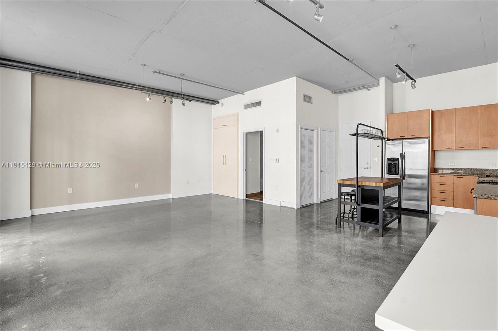 Photo of 2100 Van Buren St #417, Hollywood, Florida, 33020 -