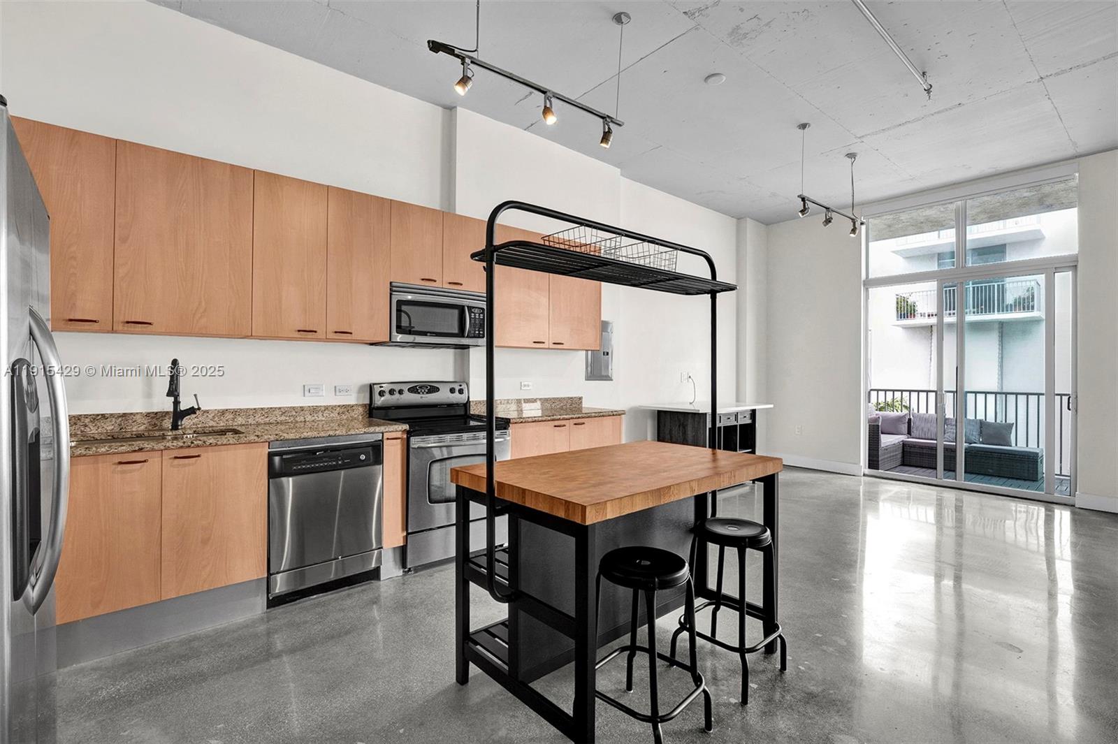 Photo of 2100 Van Buren St #417, Hollywood, Florida, 33020 -