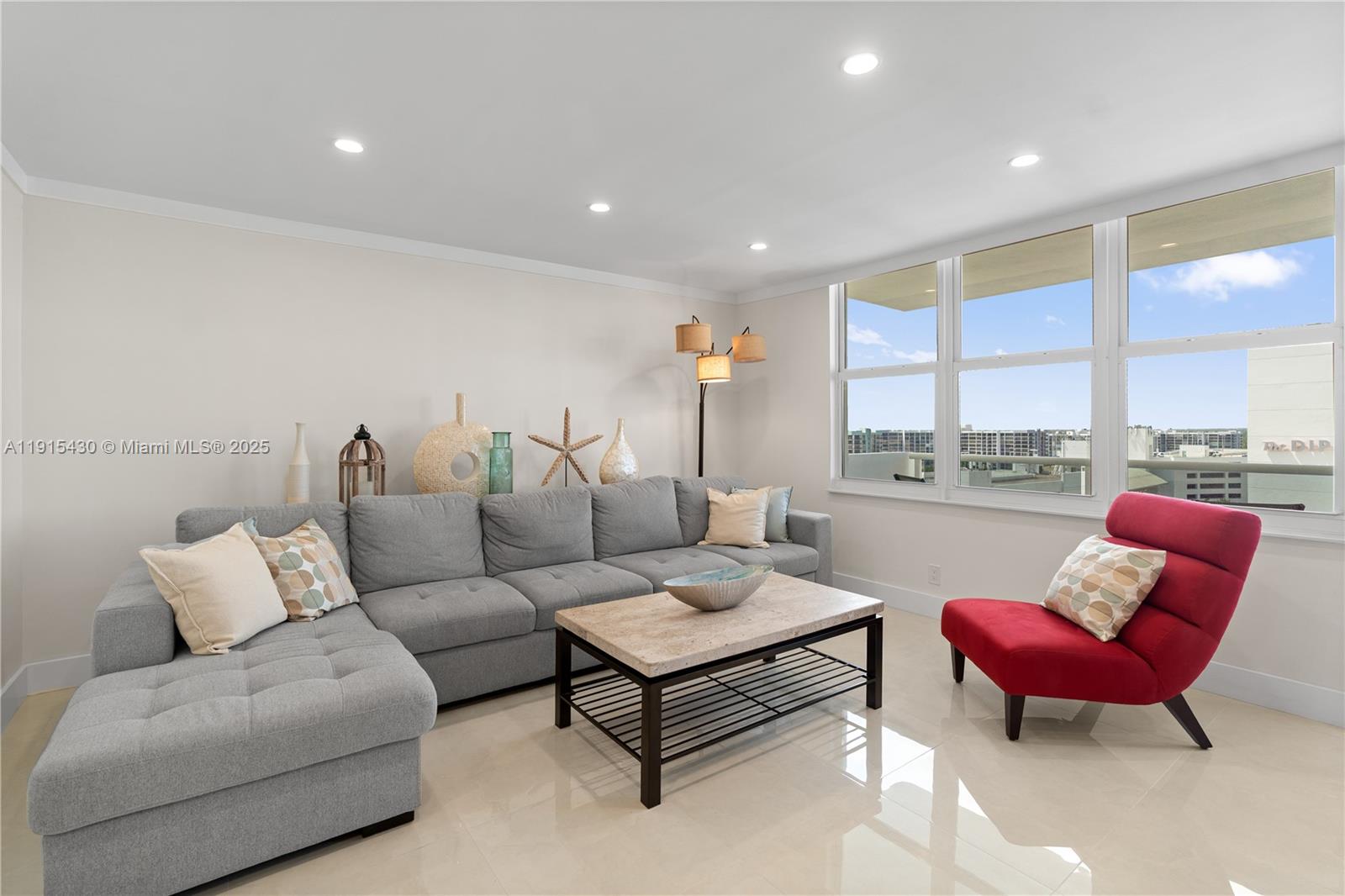 Photo of 3725 Ocean Dr #1225, Hollywood, Florida, 33019 -