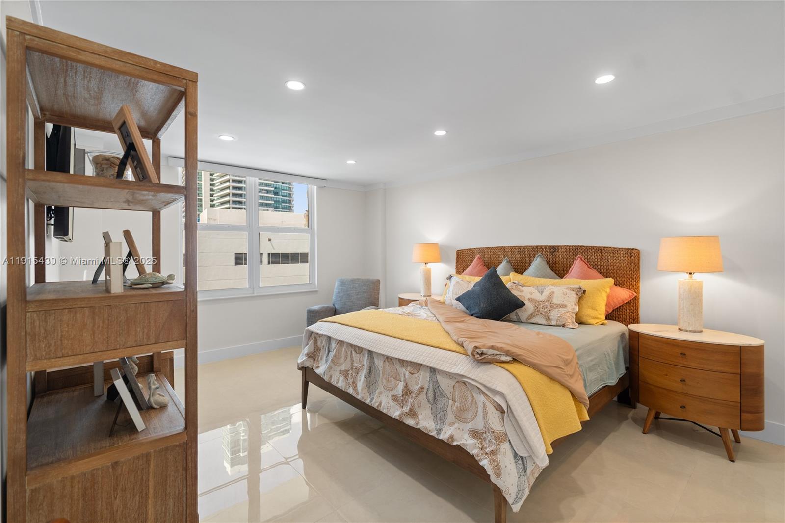 Photo of 3725 Ocean Dr #1225, Hollywood, Florida, 33019 -