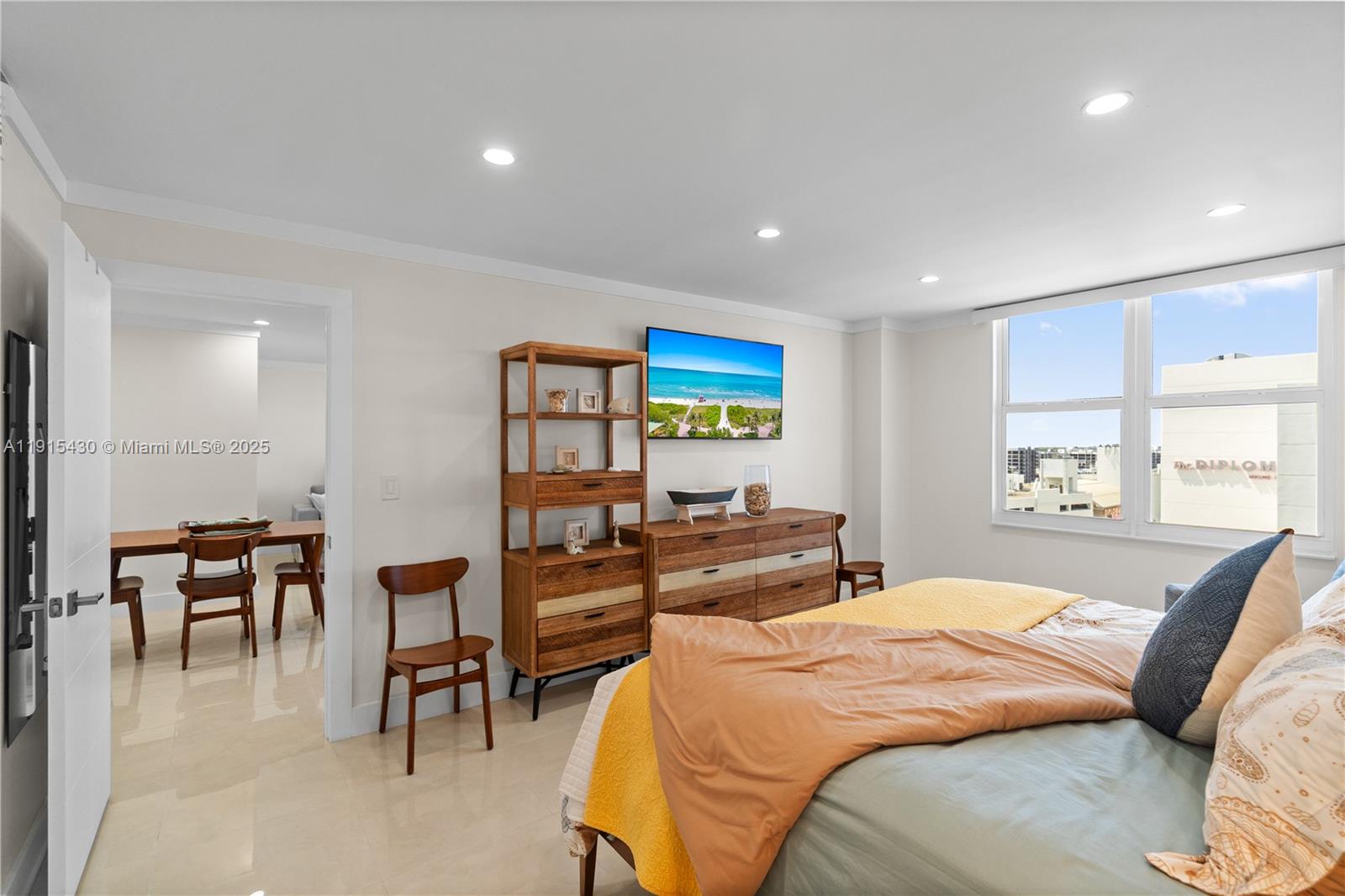 Photo of 3725 Ocean Dr #1225, Hollywood, Florida, 33019 -