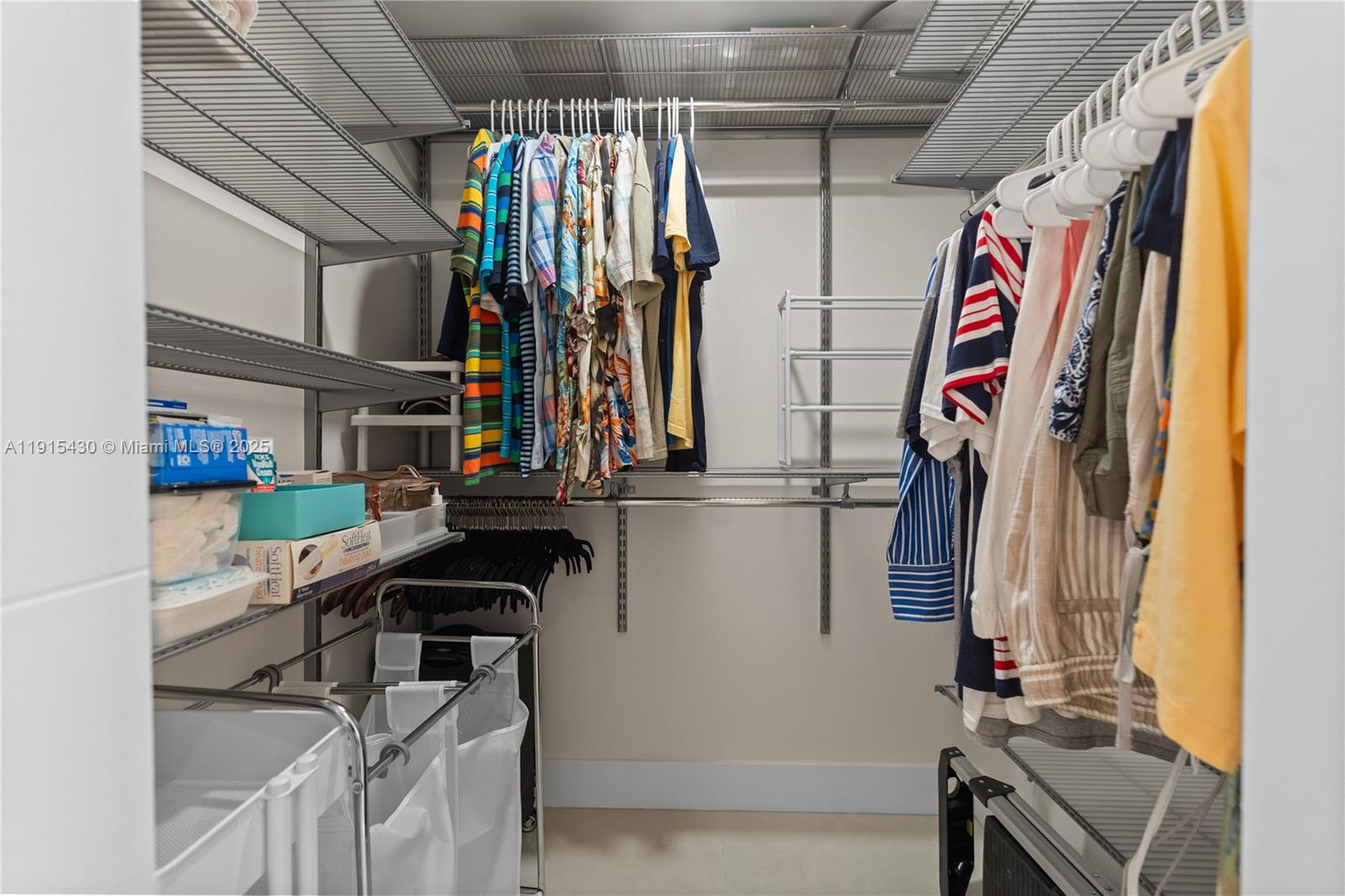 Photo of 3725 Ocean Dr #1225, Hollywood, Florida, 33019 -