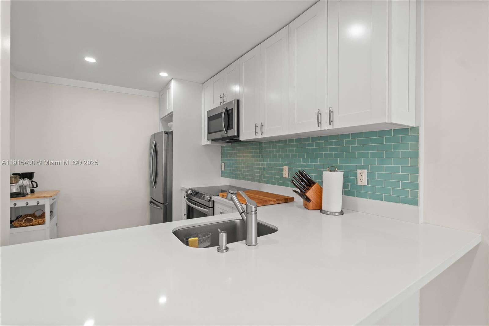 Photo of 3725 Ocean Dr #1225, Hollywood, Florida, 33019 -