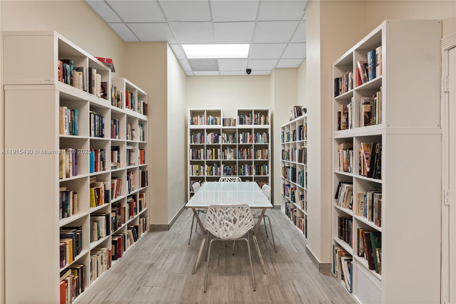 Photo of 3725 Ocean Dr #1225, Hollywood, Florida, 33019 -