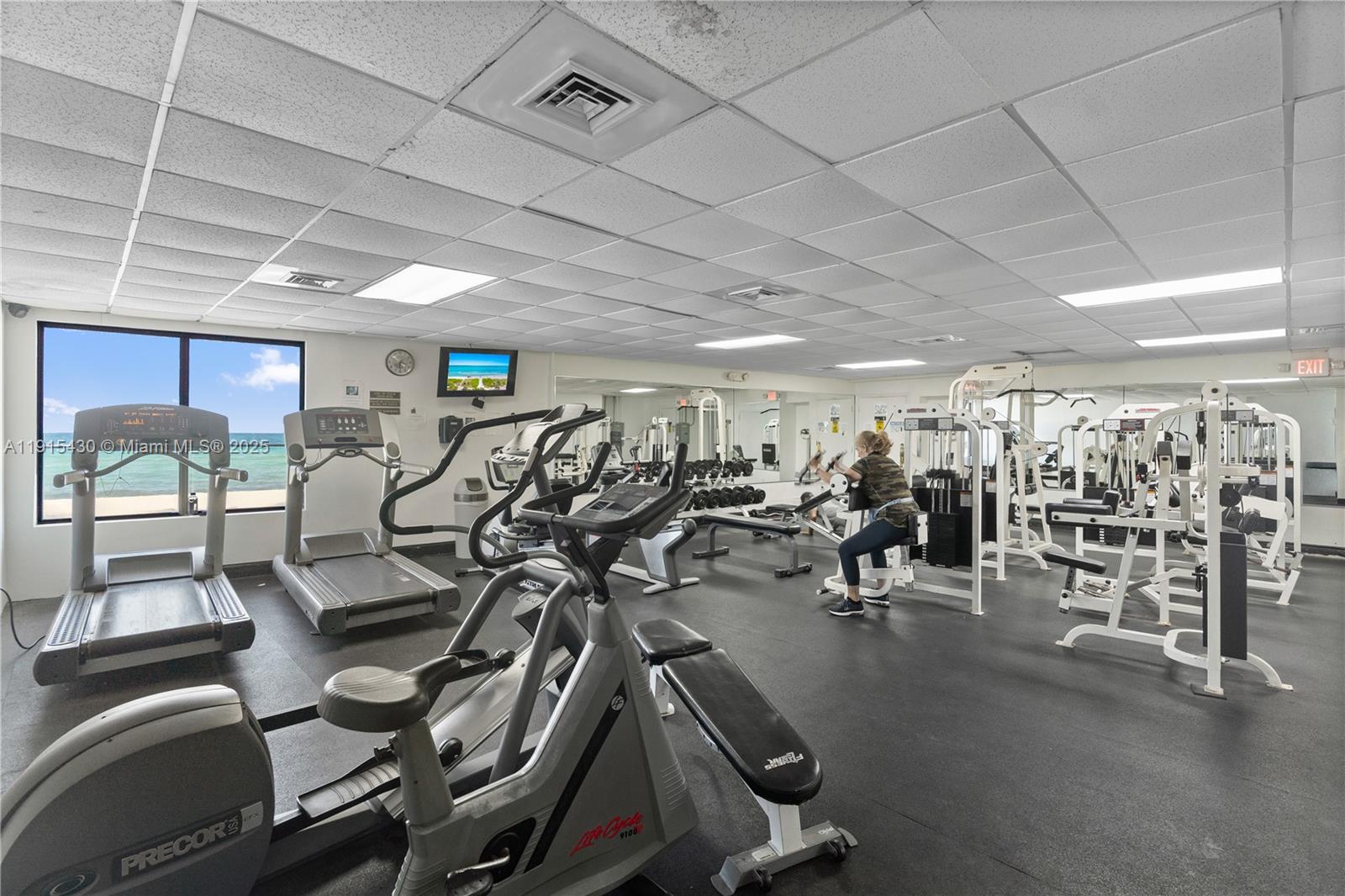 Photo of 3725 Ocean Dr #1225, Hollywood, Florida, 33019 -