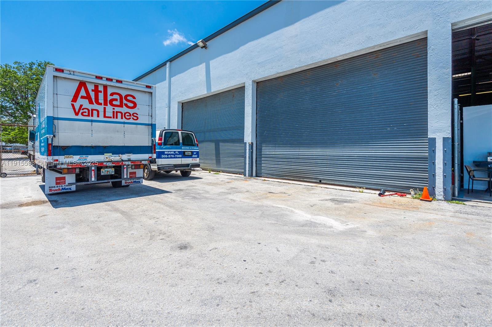   /   sq. ft. $ 2025-11-17 0 Photo