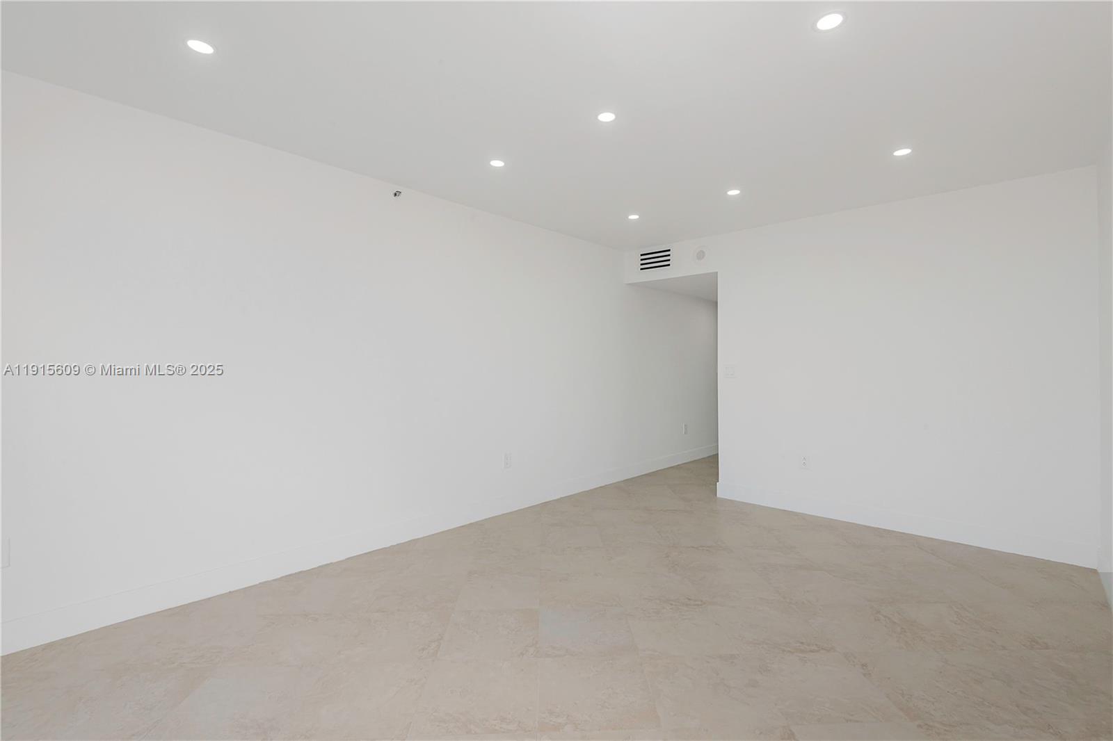 Photo of 8855 Collins Ave  #6E, Surfside, Florida, 33154 - 