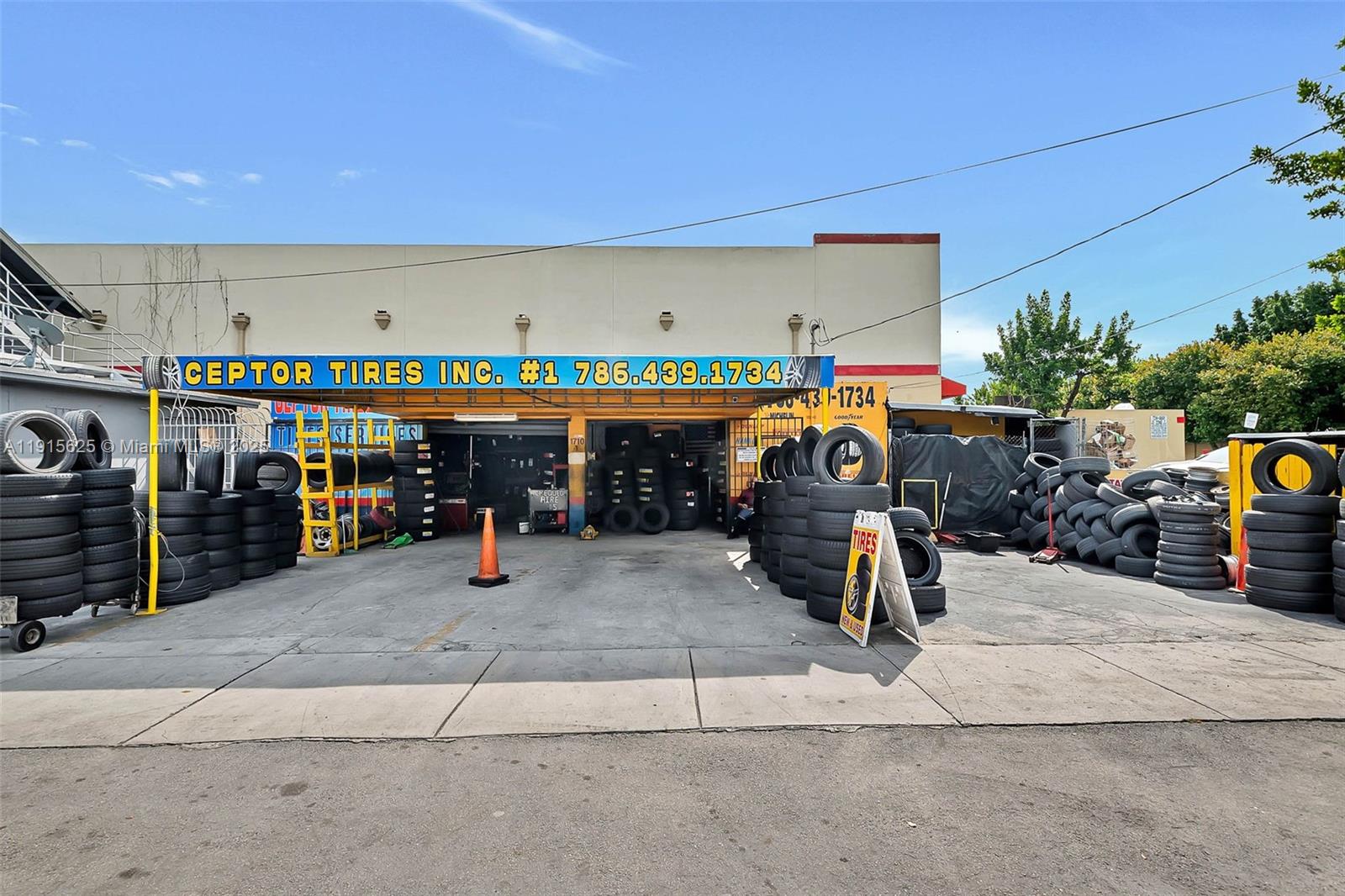   /   sq. ft. $ 2025-11-17 0 Photo