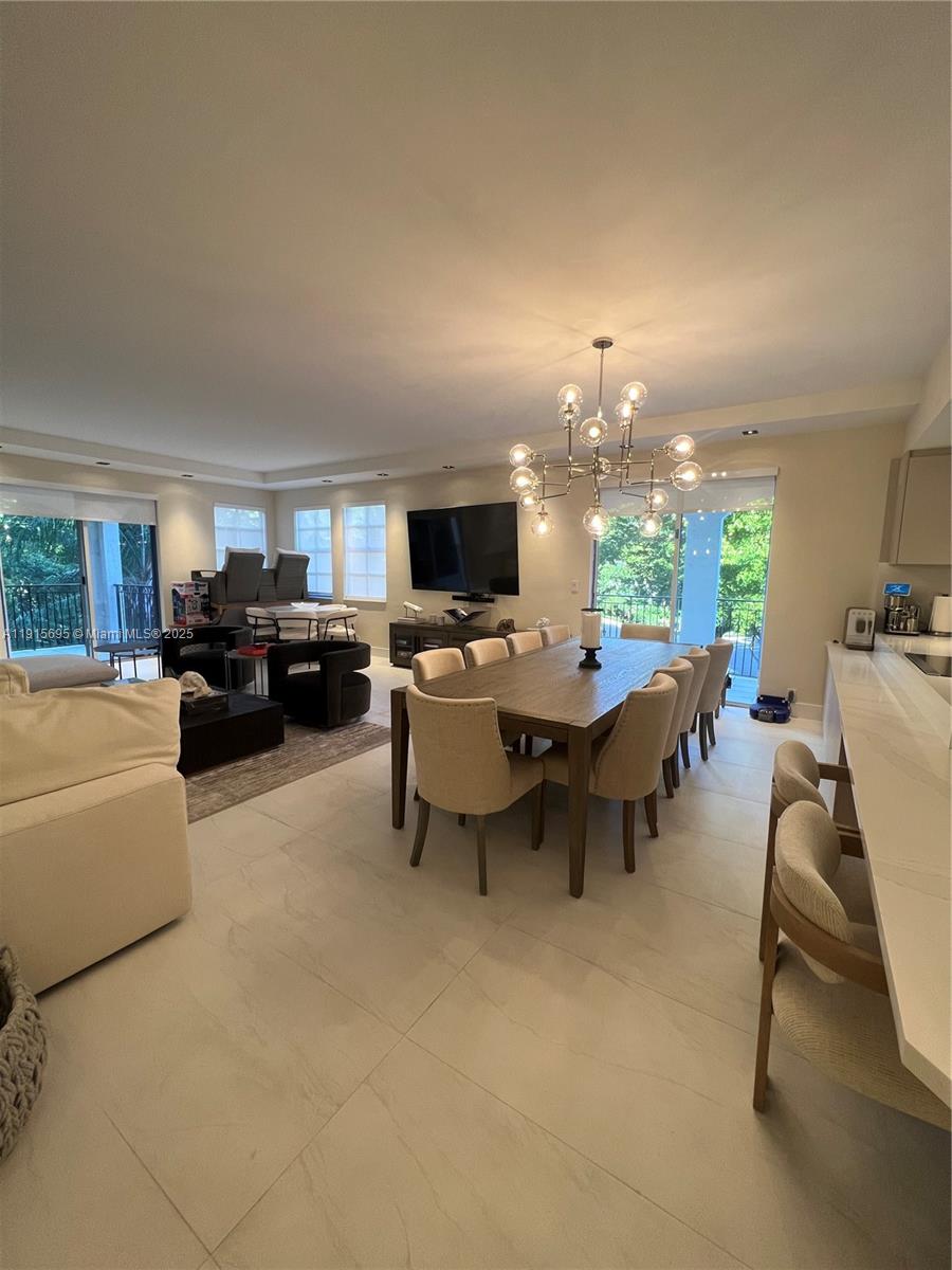 B308 4 / 3 1820 кв.футов $ 2025-11-17 0 Фото