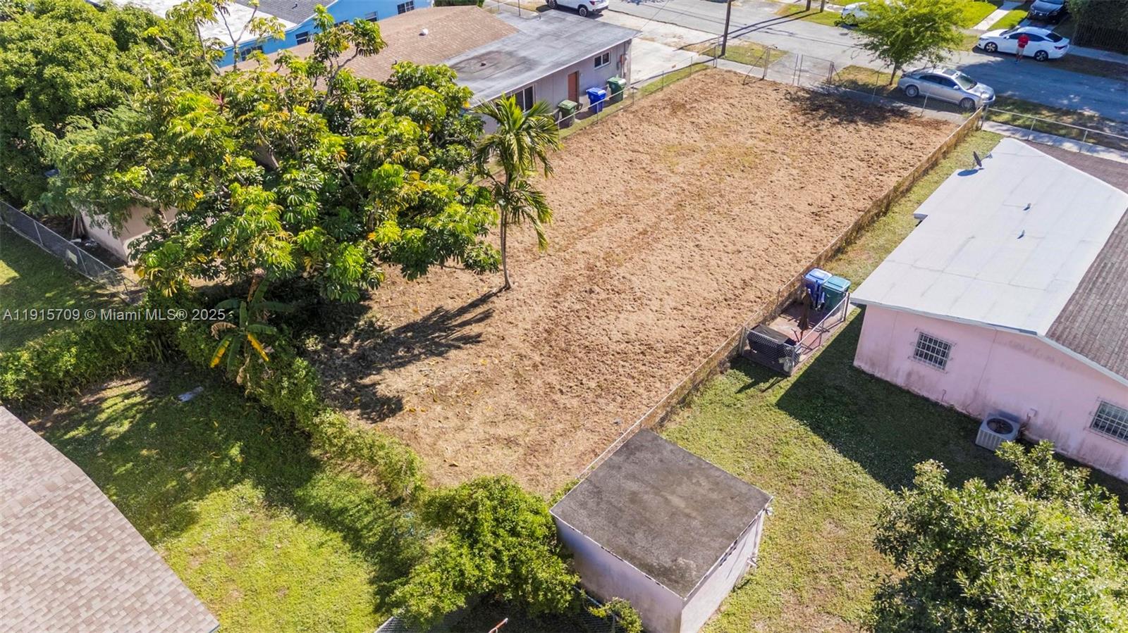 See details / sq. ft. $ 2025-11-17 0 Photo