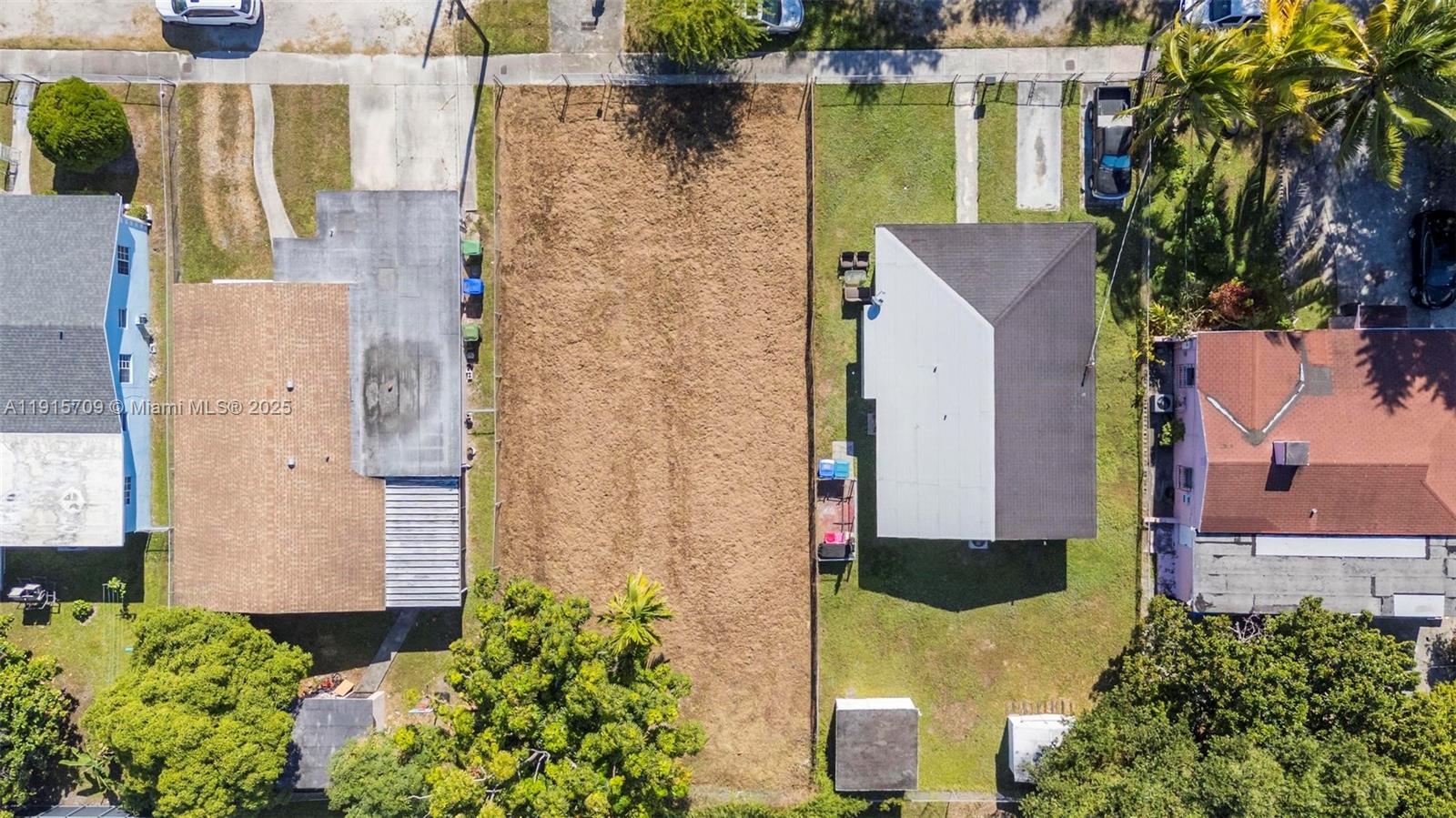 See details / sq. ft. $ 2025-11-17 0 Photo