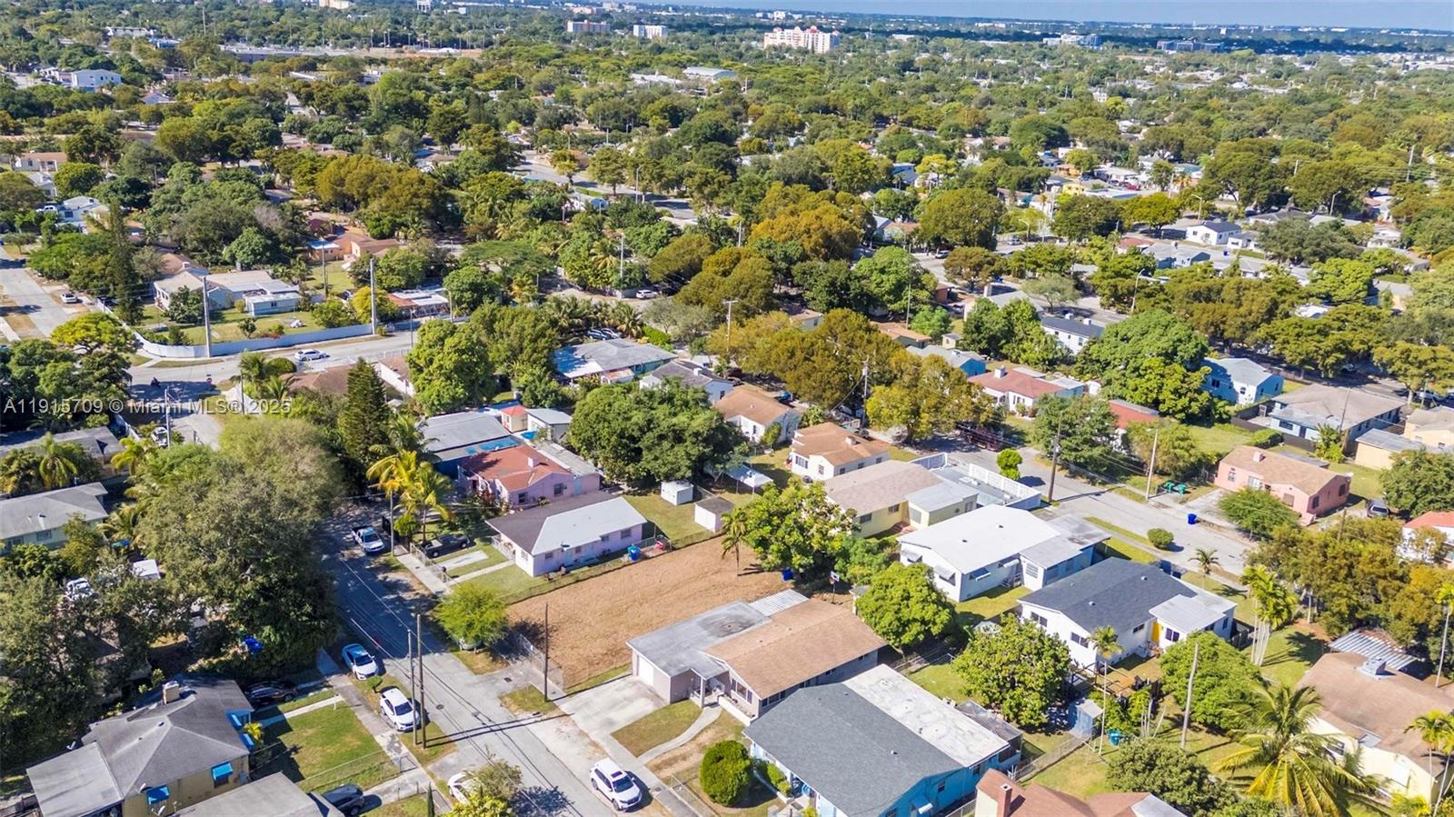 See details / sq. ft. $ 2025-11-17 0 Photo