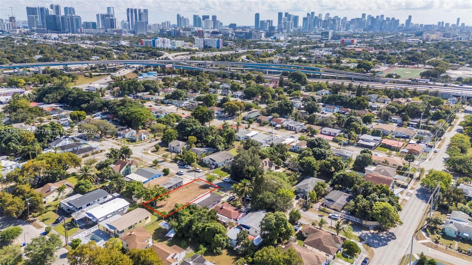 See details / sq. ft. $ 2025-11-17 0 Photo