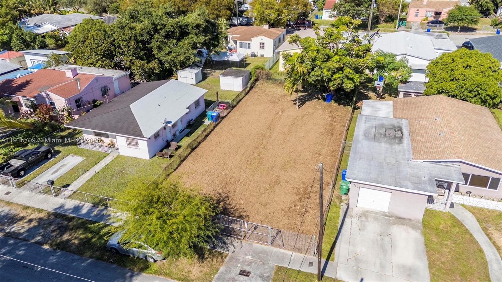 See details / sq. ft. $ 2025-11-17 0 Photo