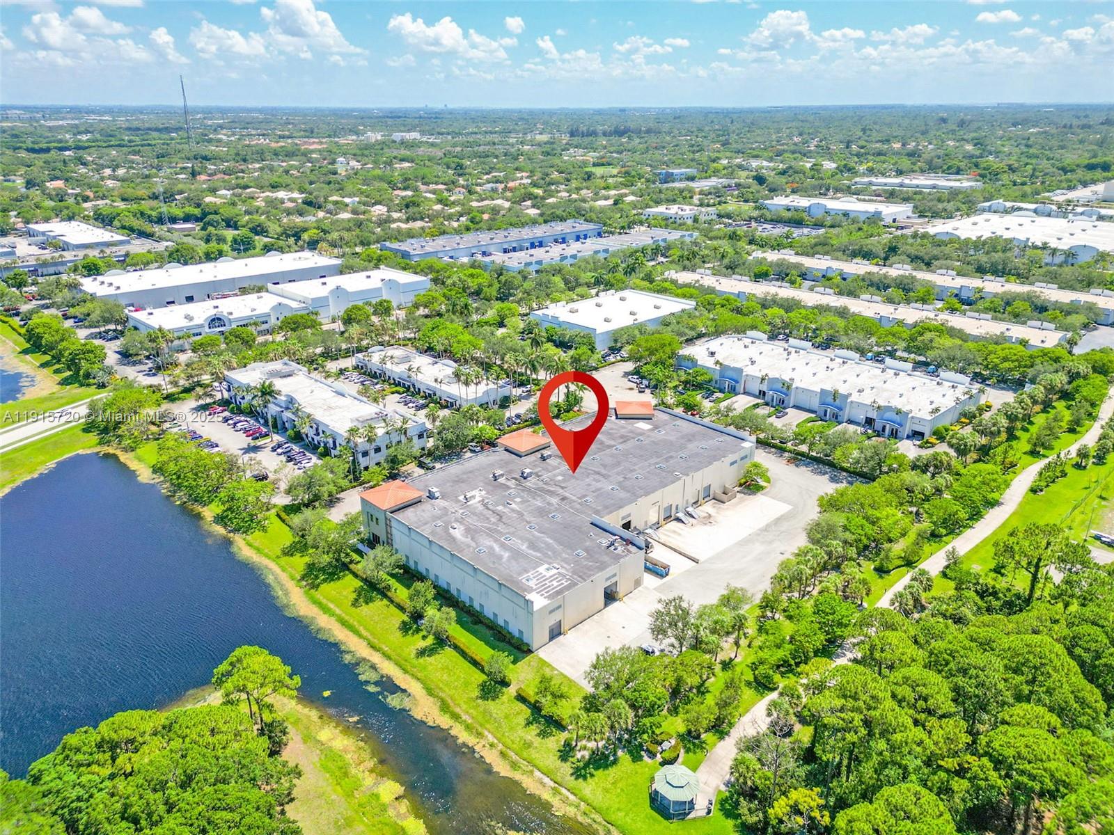 See details / sq. ft. $ 2025-11-17 0 Photo