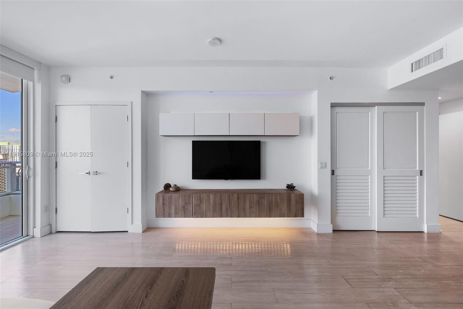 Photo of 1080 Brickell Ave #3705, Miami, Florida, 33131 -