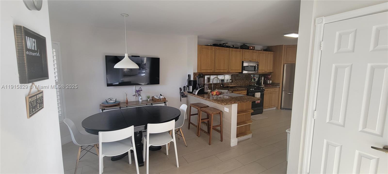 Photo of 1055 Yellow Birch Ter  (1055), Hollywood, Florida, 33019 - 