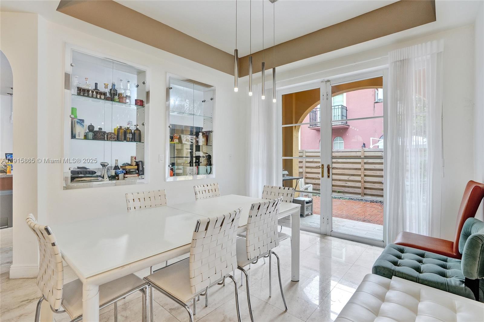 Photo of 18450 30th Pl  (18450), Aventura, Florida, 33160 - 