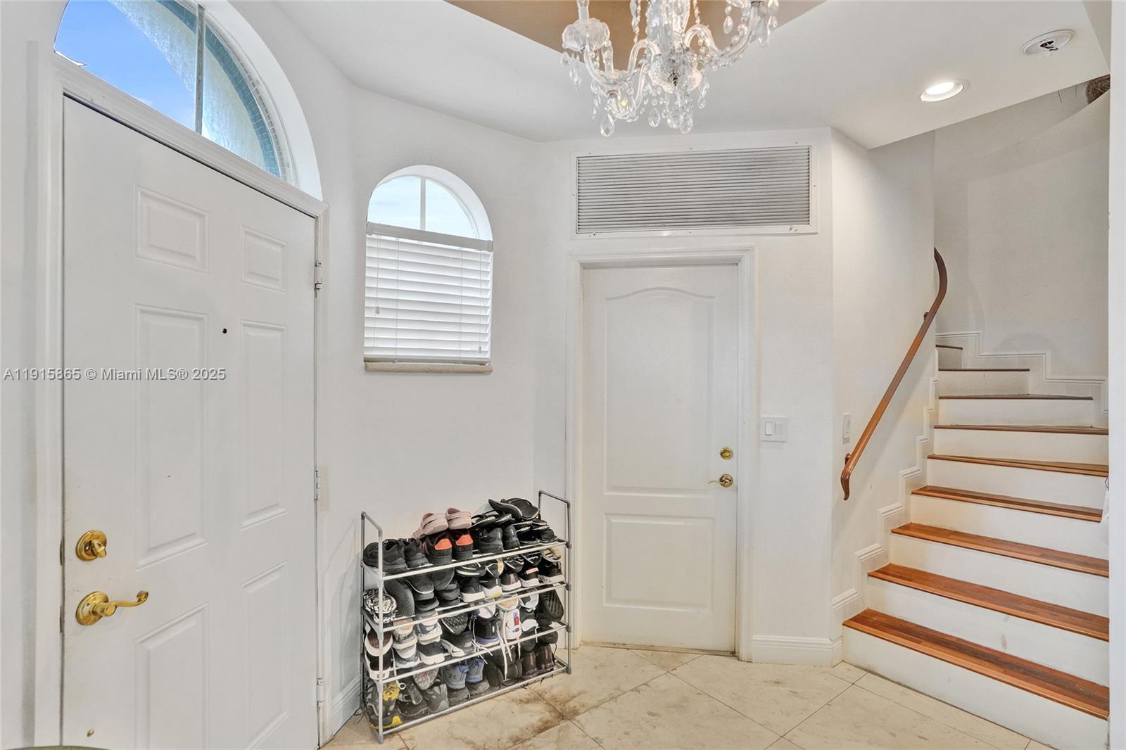 Photo of 18450 30th Pl  (18450), Aventura, Florida, 33160 - 