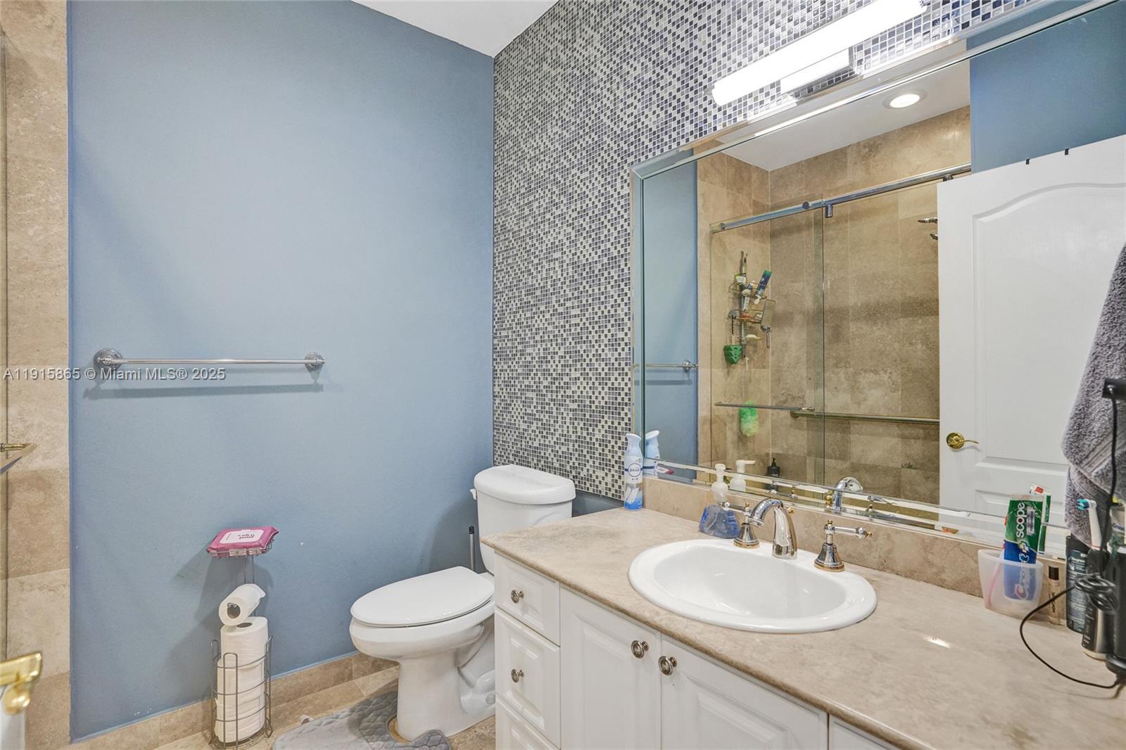 Photo of 18450 30th Pl  (18450), Aventura, Florida, 33160 - 