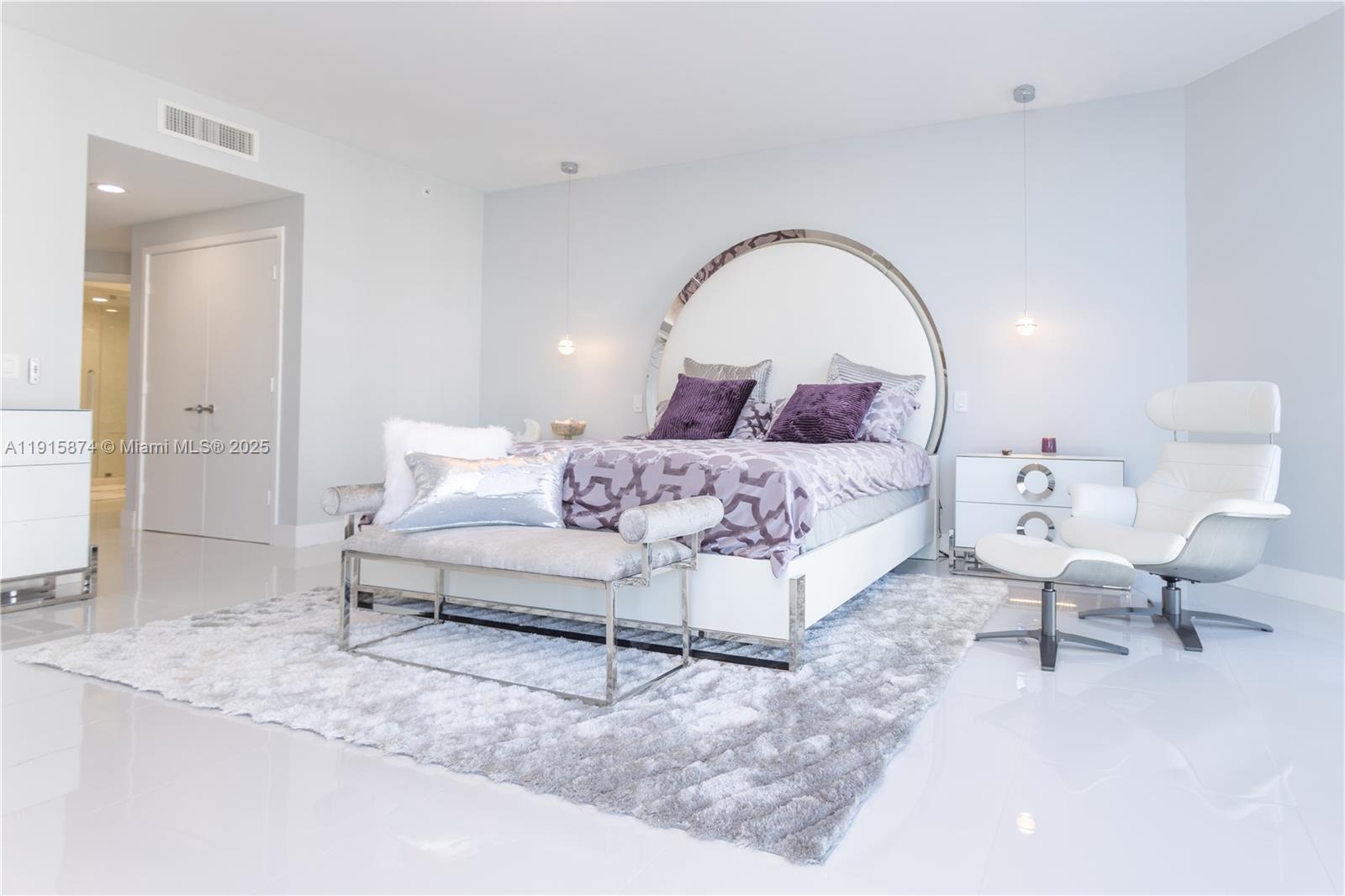 Photo of 17111 Biscayne Blvd #505, North Miami Beach, Florida, 33160 -