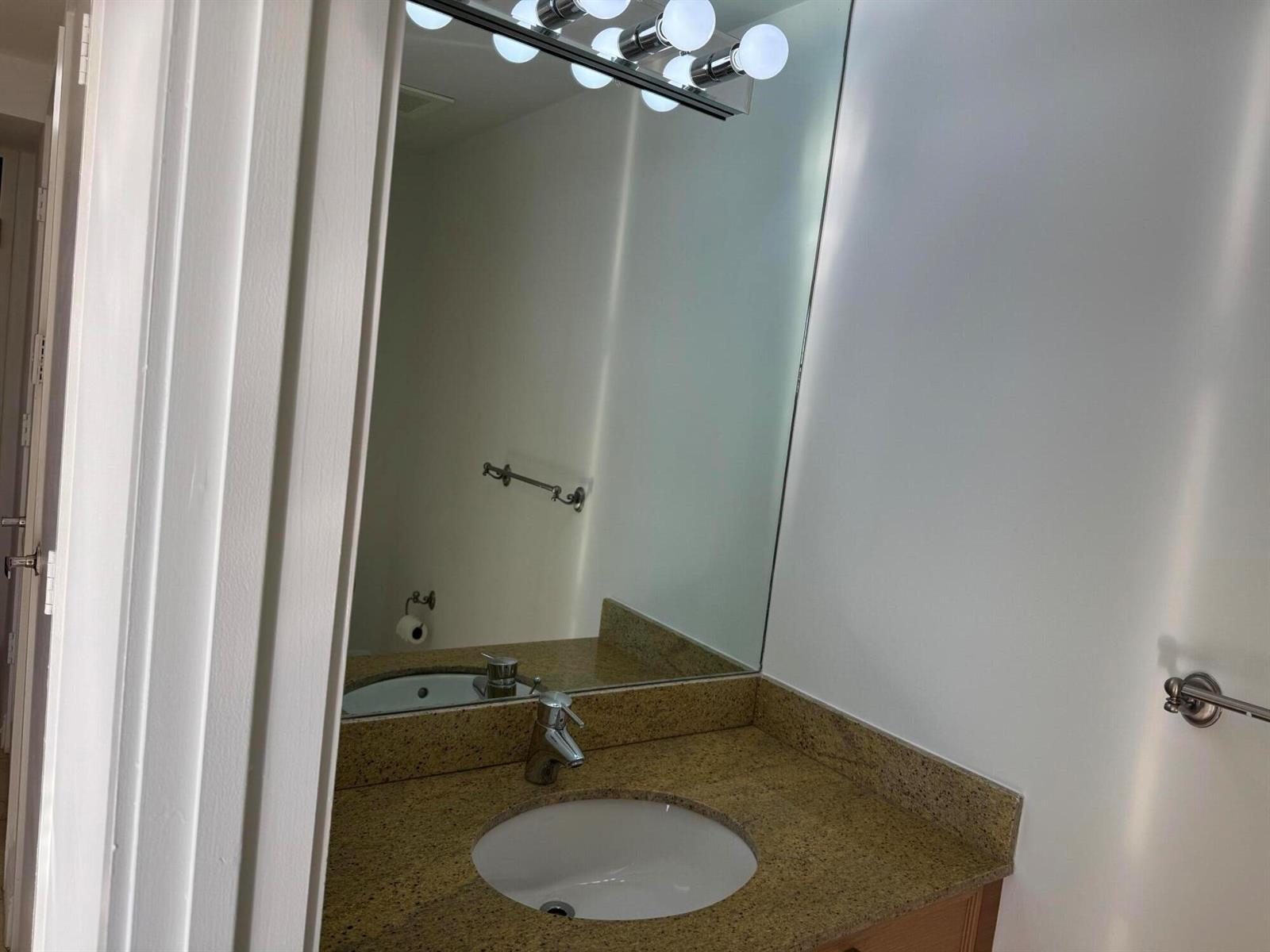 Photo of 16275 Collins ##1004, Sunny Isles Beach, Florida, 33160 - IMG_3522