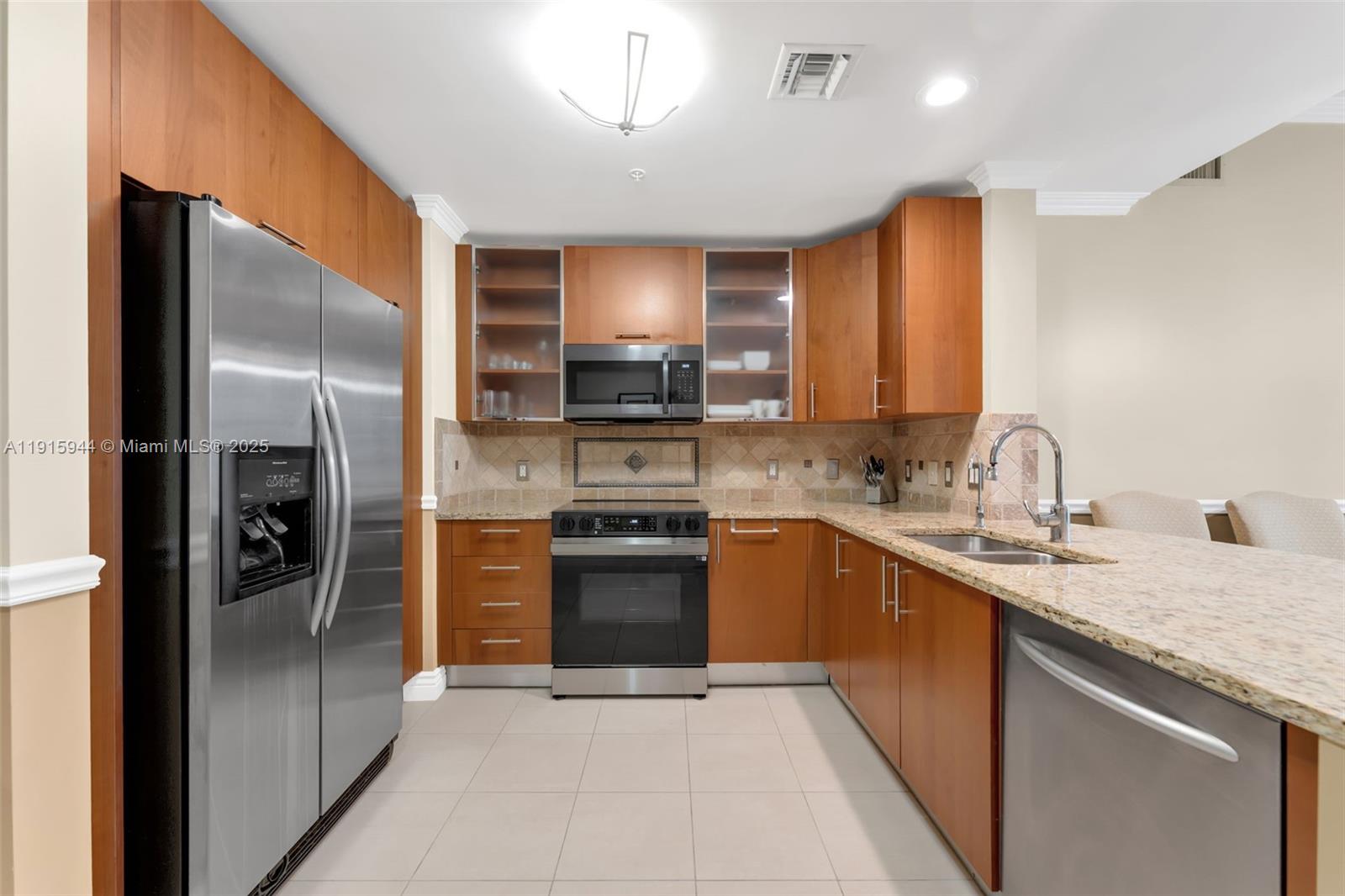 Photo of 1945 Ocean Dr #604, Hallandale Beach, Florida, 33009 -