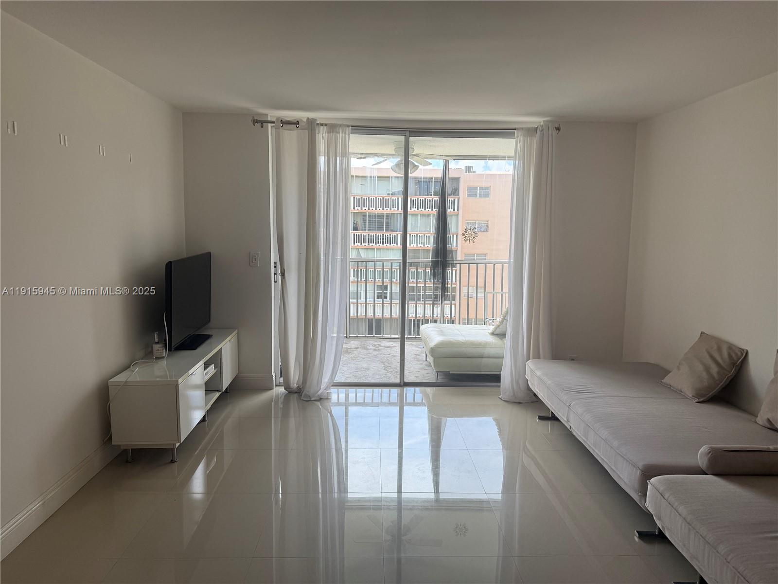 Photo of 319 14th Ave  #603, Hallandale Beach, Florida, 33009 - 